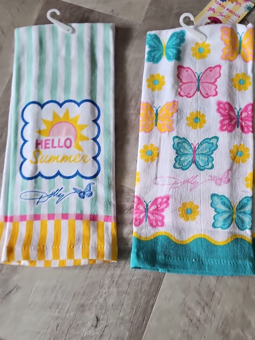 Set Of DOLLY PARTON  hand Towels